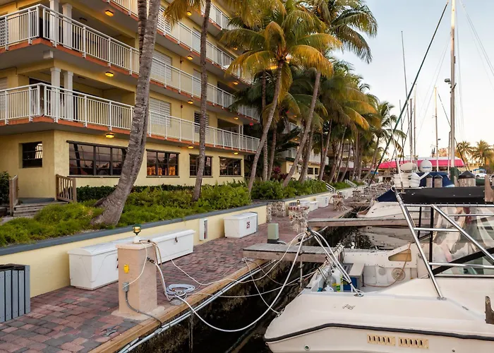 Marina Del Mar Resort And Marina